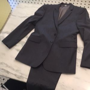 Men’s charcoal grey wool suit by Burberry like new